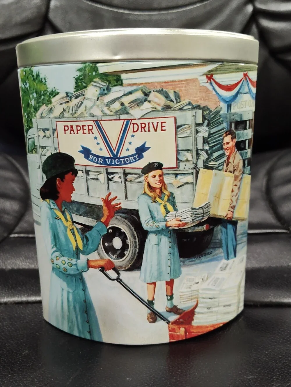 1940's Girl Scout Promise, 1st Tin in Series, 2004 Ashdon Farms, Canister Decor